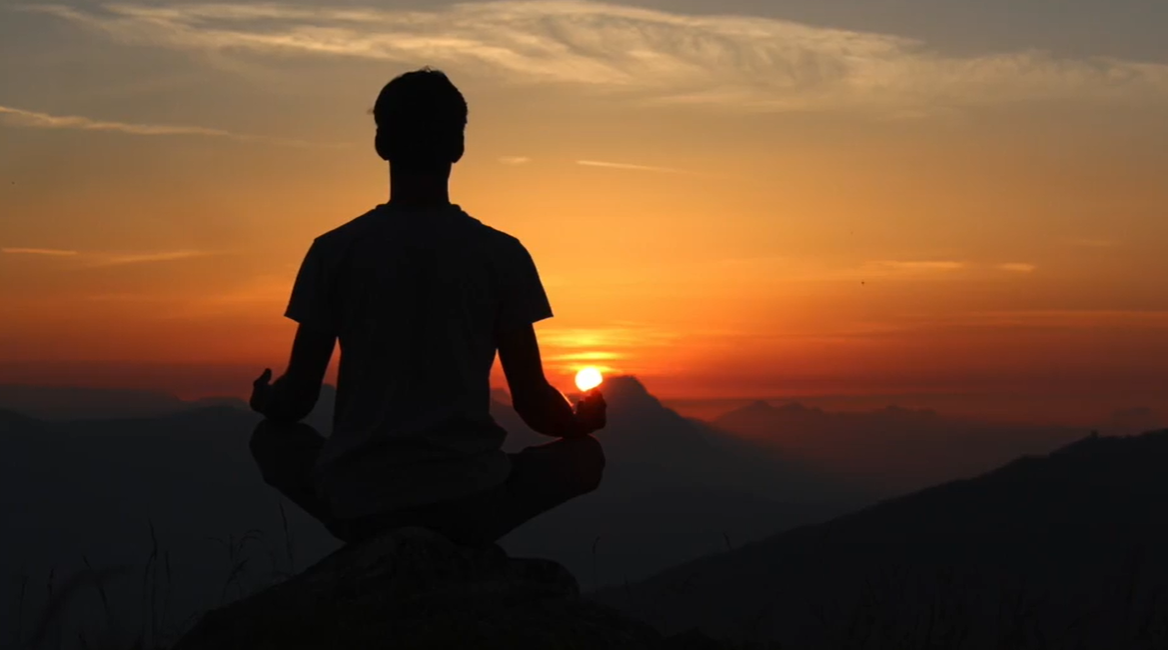 Top 5 Best Meditation Postures For Your Practice, Learn Meditation in  Nepal